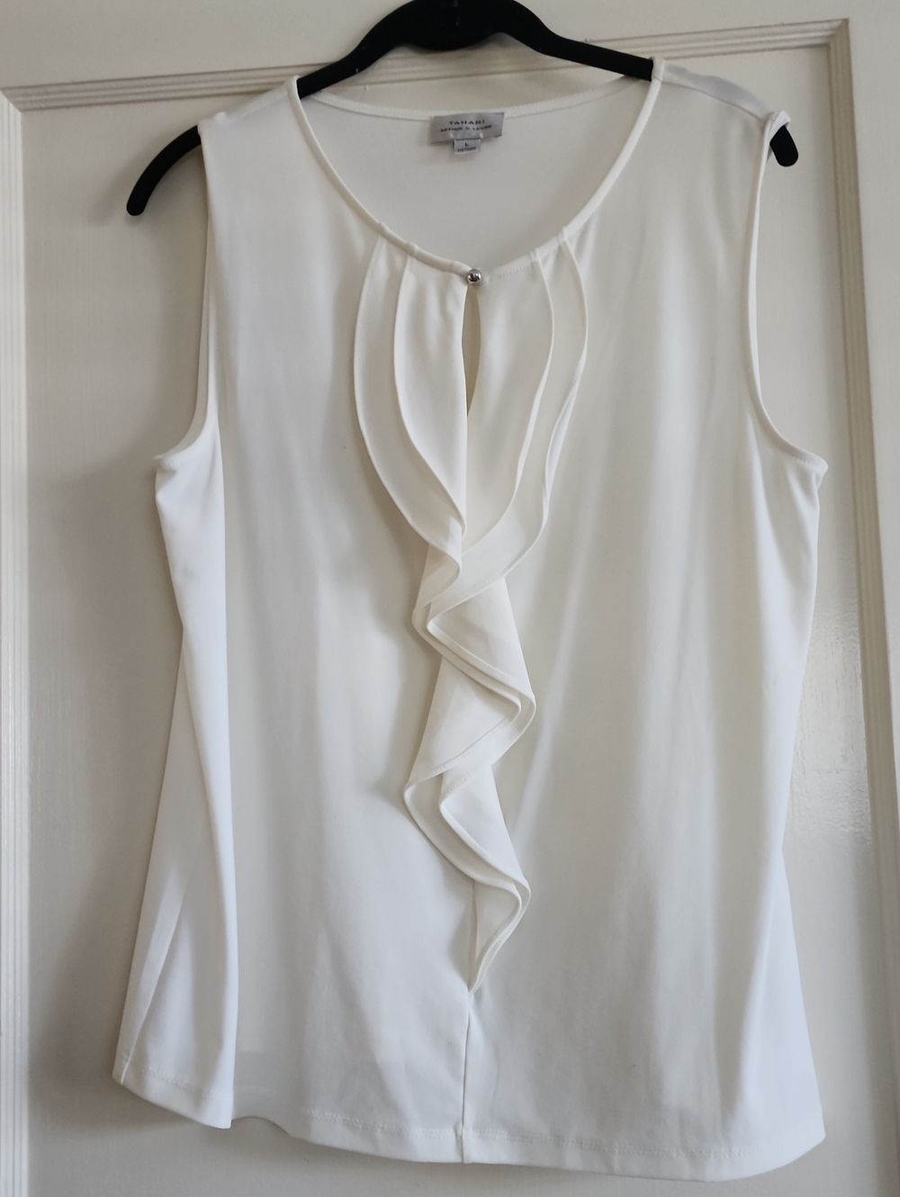 Tahari Off-White Sleeveless Ruffle Front Blouse